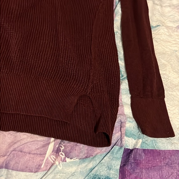 Time and Tru Waffle sweater top - Picture 6 of 6